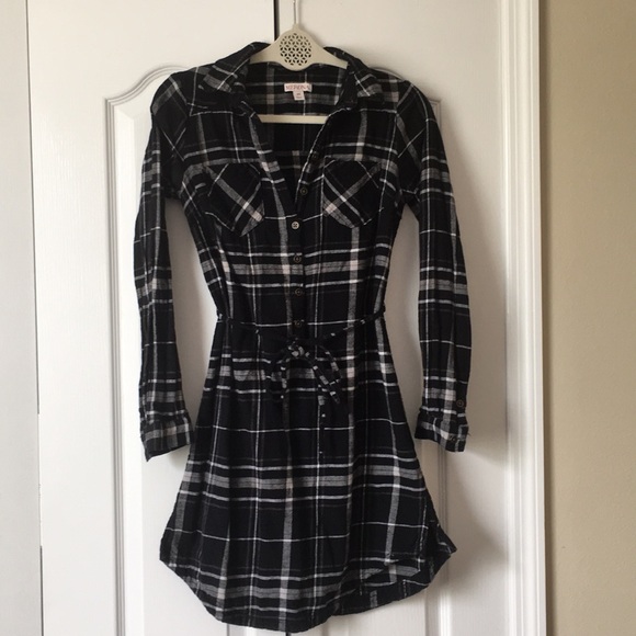 Merona Dresses & Skirts - Merona T-Shirt Dress